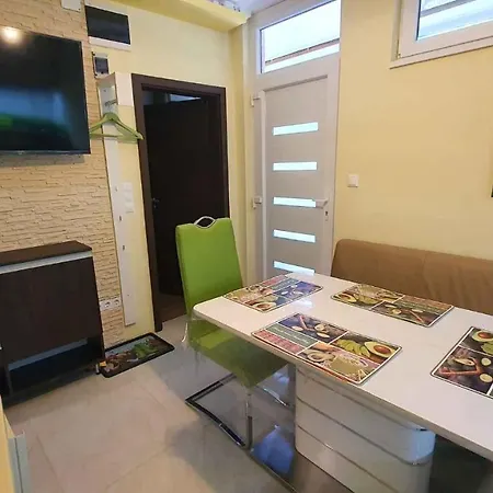 Apartment In Siofok/balaton 30359 Siofok