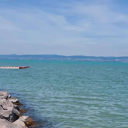 In Siofok/balaton 30359 Apartment *
