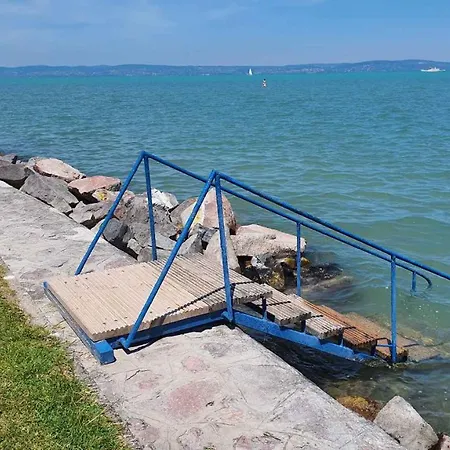 In - Balaton 30359 Διαμέρισμα