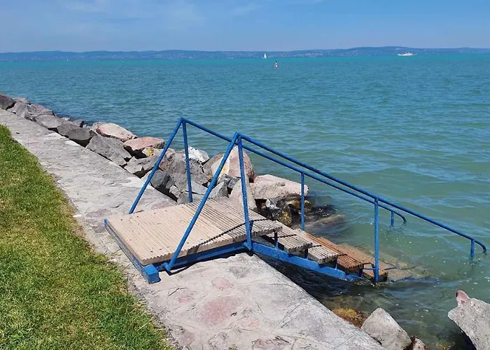 In - Balaton 30359 Apartament